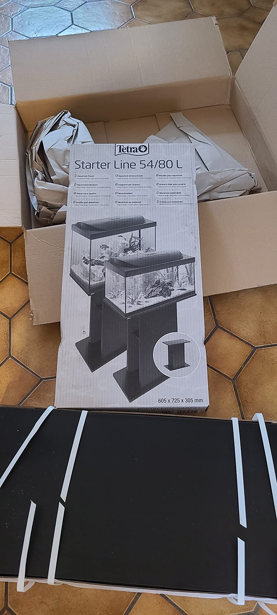 Stabiler Schrank fürs Wohnzimmer-Aquarium